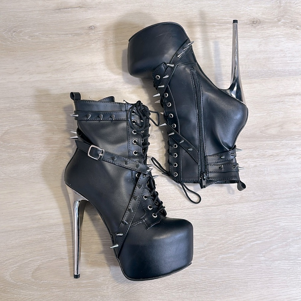 Tajna Club Rocker Spike-Studded Ankle Stiletto Boots EU 37